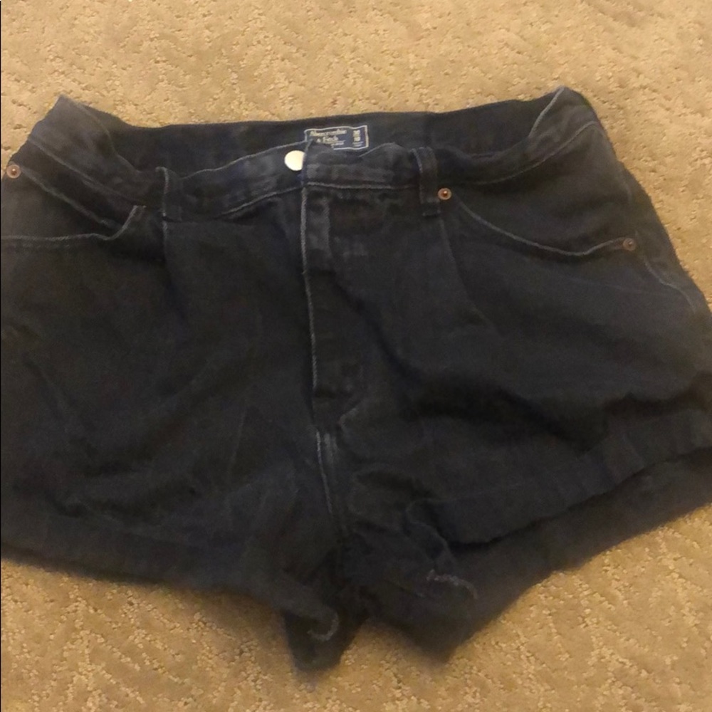 A&F SHORTS